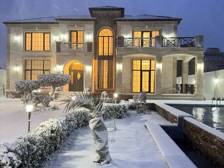 6 otaqlı həyət evi/bağ evi - Mərdəkan q. - 500 m²
