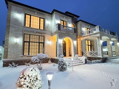 6 otaqlı həyət evi/bağ evi - Mərdəkan q. - 500 m²