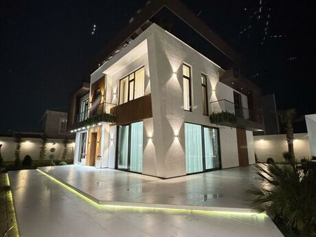 7 otaqlı həyət evi/bağ evi - Mərdəkan q. - 500 m²