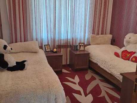 5 otaqlı həyət evi/bağ evi - Əmircan q. - 200 m²