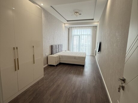 2-комн. новостройка - Насиминский  р. - 72 м²
