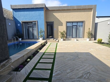 4 otaqlı həyət evi/bağ evi - Şüvəlan q. - 135 m²