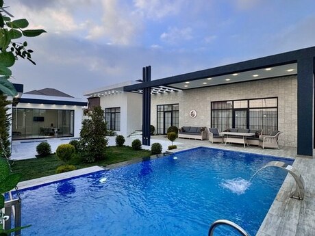 5 otaqlı həyət evi/bağ evi - Mərdəkan q. - 265 m²