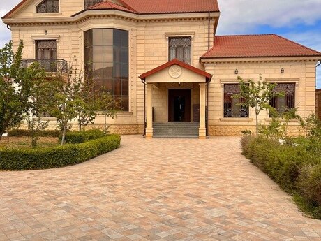 6 otaqlı həyət evi/bağ evi - Mərdəkan q. - 600 m²