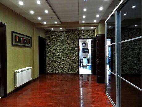 4 otaqlı mənzil, 172 m², 28 May: 700 000 ₼ 5