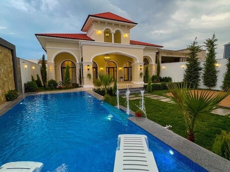 4 otaqlı həyət evi/bağ evi - Mərdəkan q. - 255 m²