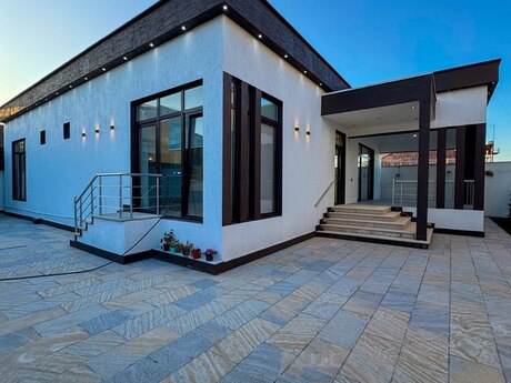 4 otaqlı həyət evi/bağ evi - Şüvəlan q. - 180 m²