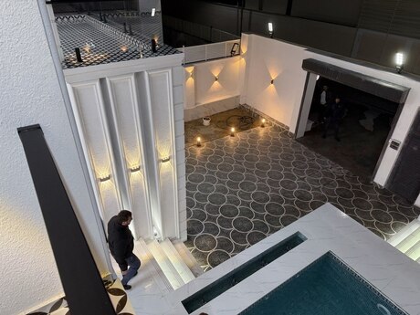 5 otaqlı həyət evi/bağ evi - Mərdəkan q. - 350 m²