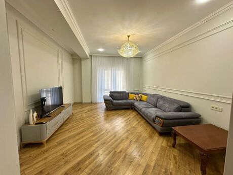 3 otaqlı yeni tikili - Ağ şəhər q. - 130 m²