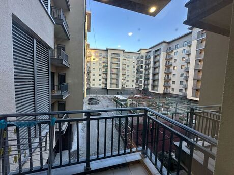 3 otaqlı yeni tikili - Ağ şəhər q. - 130 m²