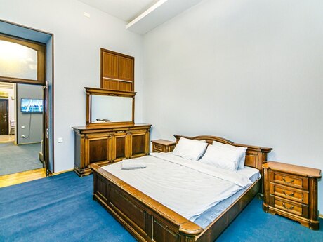 2 otaqlı köhnə tikili - Sahil m. - 60 m²