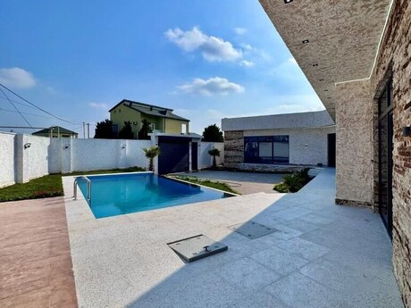 5 otaqlı həyət evi/bağ evi - Mərdəkan q. - 200 m²