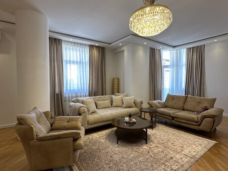 Elan №5036852 - Bakı, Şah İsmayıl Xətai m., 2 otaqlı, 110 m², 15/18 mərtəbə