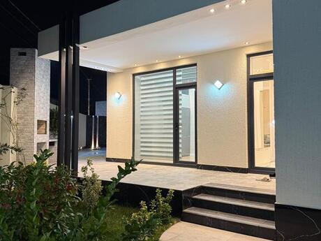5 otaqlı həyət evi/bağ evi - Mərdəkan q. - 220 m²