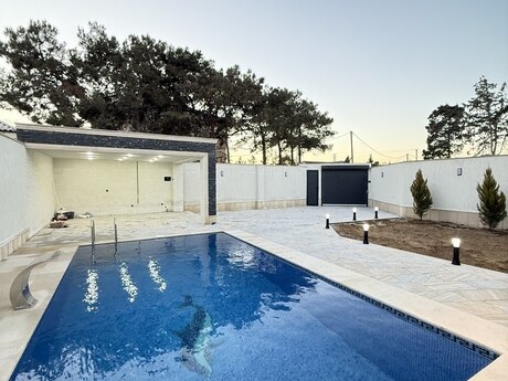 4 otaqlı həyət evi/bağ evi - Şüvəlan q. - 170 m²