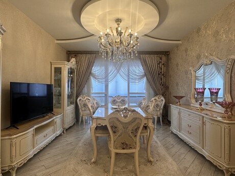 Объявление №5041456 - Баку, пос. Масазыр, 4-комн., 150 м², 6/6 этаж