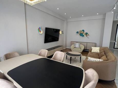 4-комн. новостройка - м. Низами - 178 м²