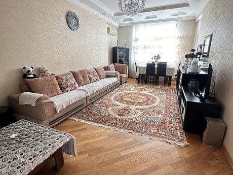 3 otaqlı mənzil, 122 m², İnşaatçılar: 340 000 ₼ 2
