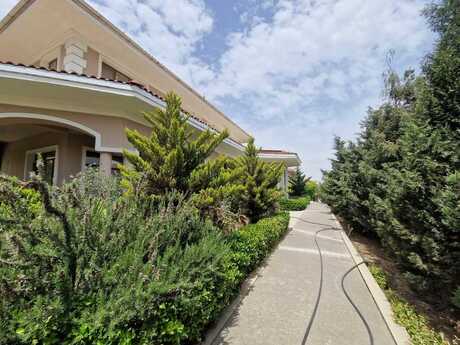 5 otaqlı həyət evi/bağ evi - Masazır q. - 350 m²
