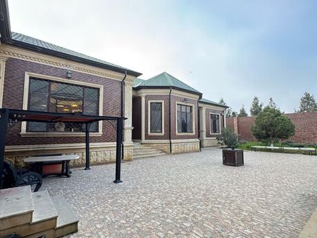 8 otaqlı həyət evi/bağ evi - Mərdəkan q. - 500 m²
