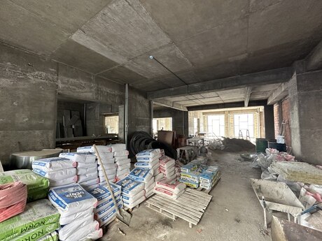 Obyekt - Şah İsmayıl Xətai m. - 200 m²