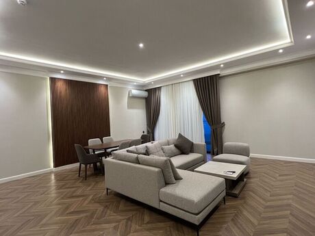 Badamdarda 4 otaqlı yeni tikili mənzil kirayə verilir, 155 m², 4 200 AZN/ay, şəkil 4 / 12