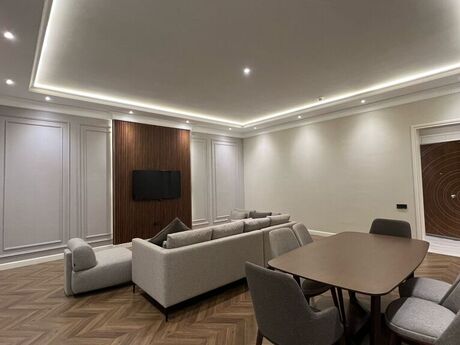 Badamdarda 4 otaqlı yeni tikili mənzil kirayə verilir, 155 m², 4 200 AZN/ay, şəkil 5 / 12