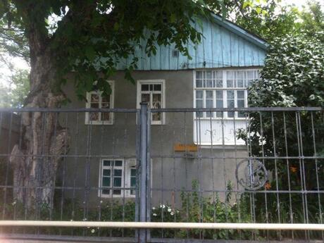 4 otaqlı həyət evi/bağ evi - Şamaxı - 210 m²