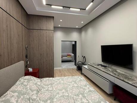 2 otaqlı yeni tikili - 8 Noyabr m. - 65 m²