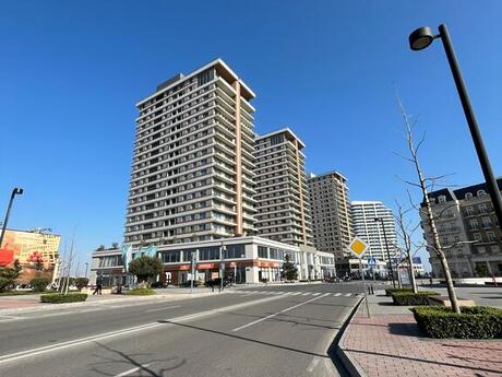 5 otaqlı yeni tikili - Ağ şəhər q. - 245 m²