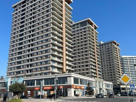 5 otaqlı yeni tikili - Ağ şəhər q. - 245 m²