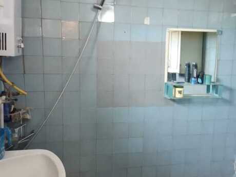 4 otaqlı həyət evi/bağ evi - Novxanı q. - 150 m²