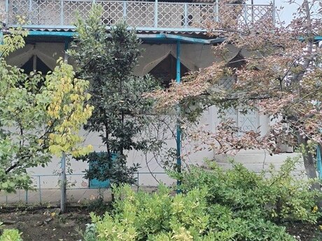 4 otaqlı həyət evi/bağ evi - Novxanı q. - 150 m²