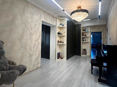 3 otaqlı mənzil, 146 m², Qara Qarayev: 430 000 ₼ 4