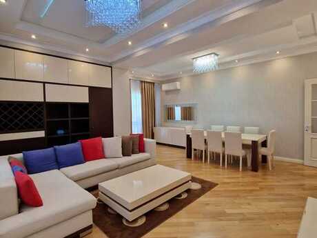 Elan №5054887 - Bakı, Elmlər Akademiyası m., 3 otaqlı, 132 m², 8/19 mərtəbə