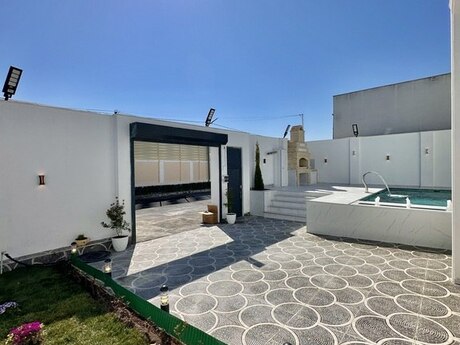 5 otaqlı həyət evi/bağ evi - Mərdəkan q. - 250 m²