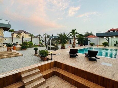 6 otaqlı həyət evi/bağ evi - Bilgəh q. - 600 m²