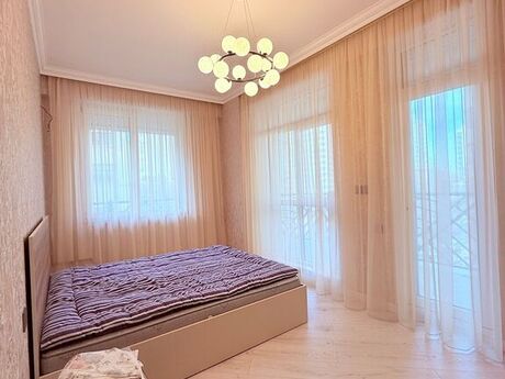 3-комн. новостройка - Насиминский  р. - 124 м²