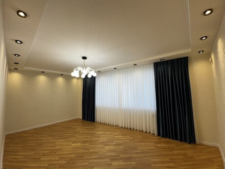 4 otaqlı yeni tikili - Bakıxanov q. - 140 m²