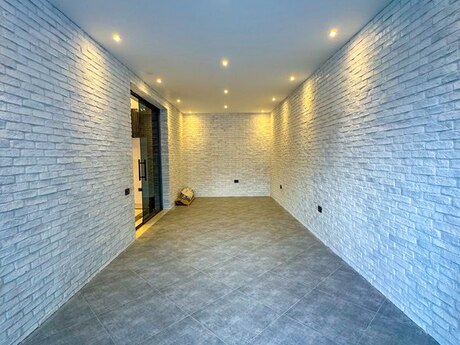 6 otaqlı həyət evi/bağ evi - Mərdəkan q. - 450 m²