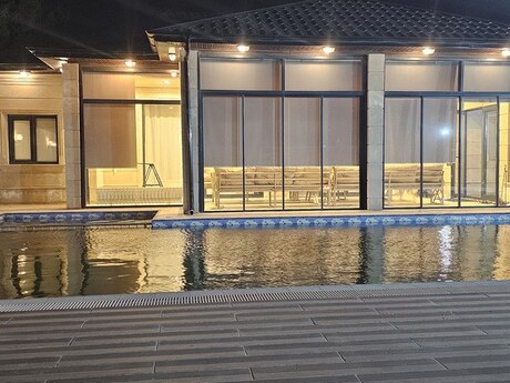 3 otaqlı həyət evi/bağ evi - Buzovna q. - 220 m²