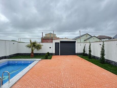 4 otaqlı həyət evi/bağ evi - Şüvəlan q. - 160 m²