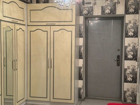 3 otaqlı mənzil, 82 m², Bakıxanov: 155 000 ₼ 3
