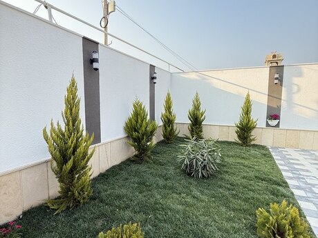 4 otaqlı həyət evi/bağ evi - Şüvəlan q. - 180 m²