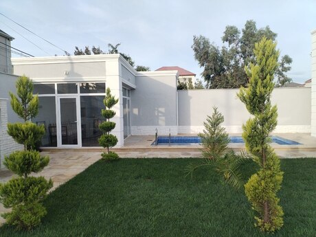 4 otaqlı həyət evi/bağ evi - Şüvəlan q. - 180 m²