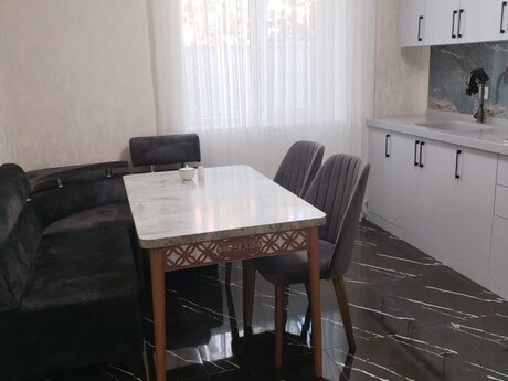 House with Garden, Villa For Sale