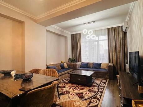 3 otaqlı yeni tikili - İnşaatçılar m. - 105 m²