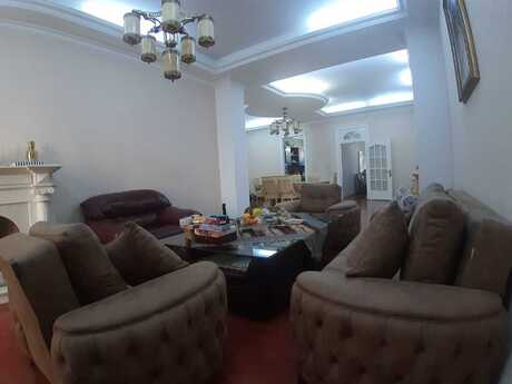 4 otaqlı mənzil, 170 m², Nizami: 450 000 ₼ 5