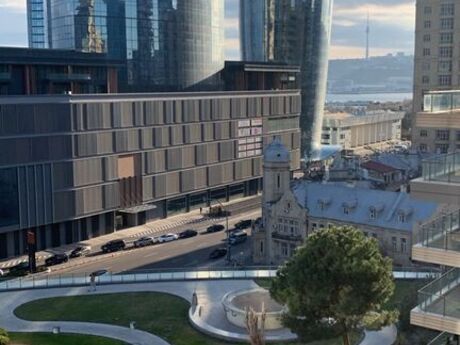 4 otaqlı yeni tikili - Nəsimi r. - 178 m²