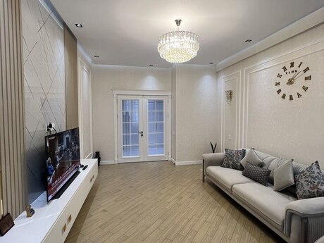 2 otaqlı mənzil, 86 m², Renessans Palace: 450 000 ₼ 2